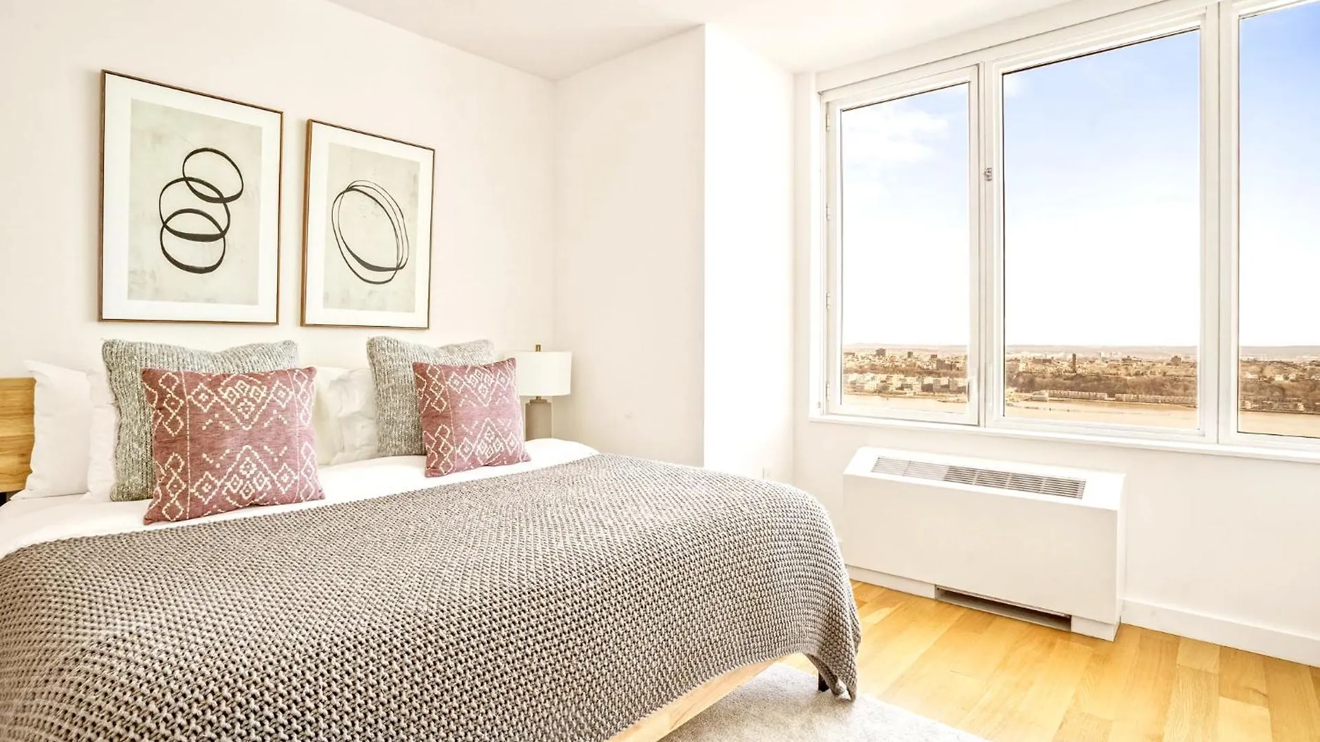 Apartment In The Clouds 2Bd 2Bath New York United States