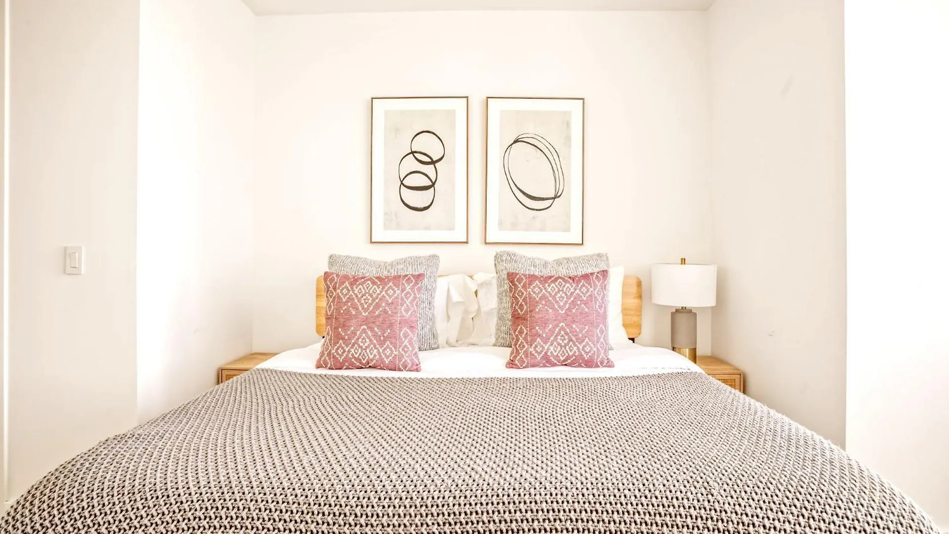 Apartment In The Clouds 2Bd 2Bath New York United States